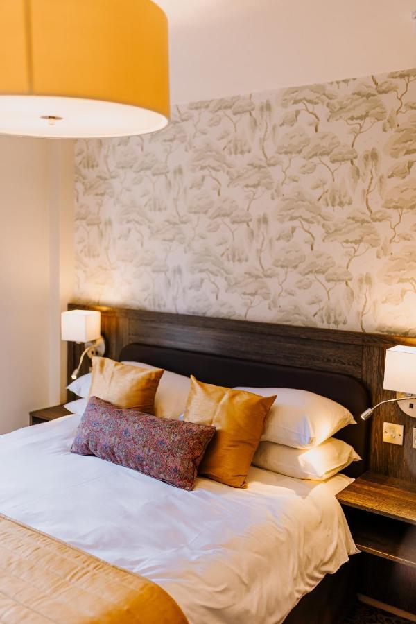 The Bull Hotel Stony Stratford Eksteriør bilde