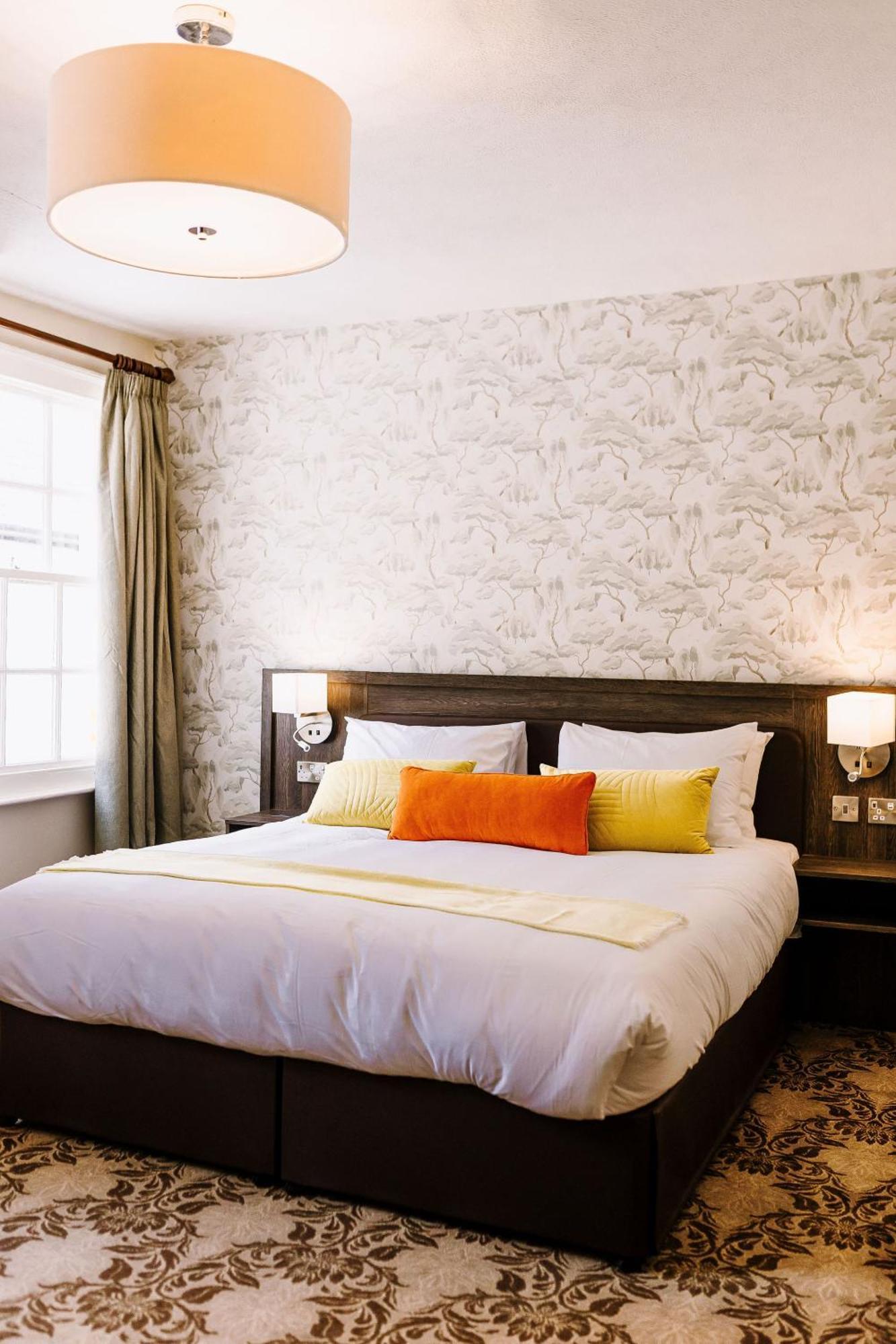 The Bull Hotel Stony Stratford Eksteriør bilde