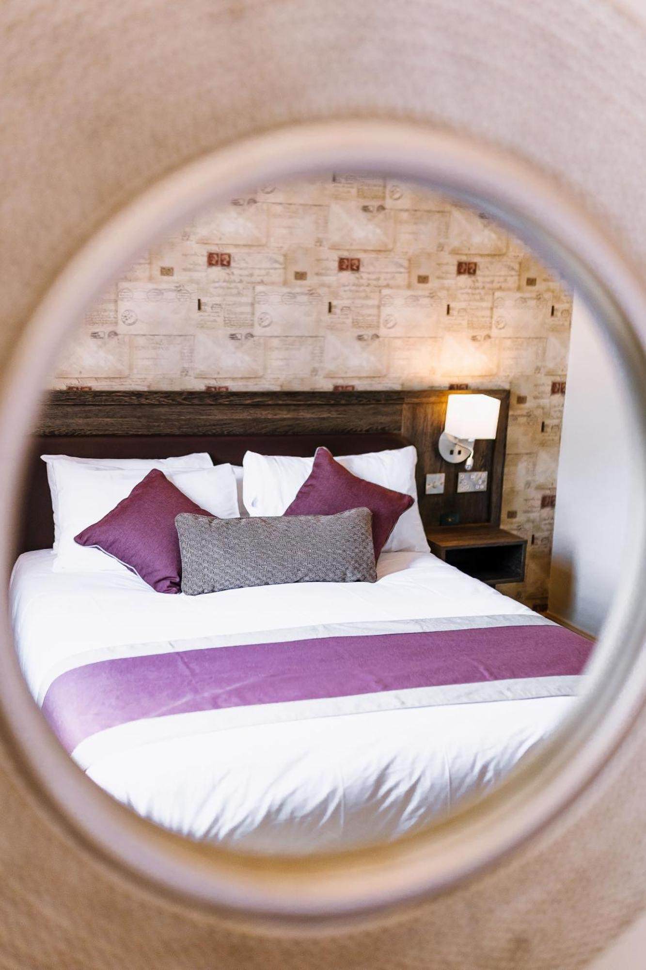 The Bull Hotel Stony Stratford Eksteriør bilde