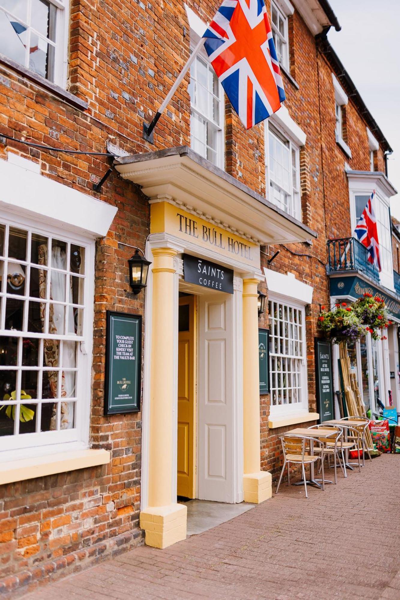 The Bull Hotel Stony Stratford Eksteriør bilde